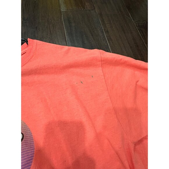 Bucc-ees Coral T-Shirt With Cartoon Graphic Happy Place Print Sz Large - Picture 4 of 8